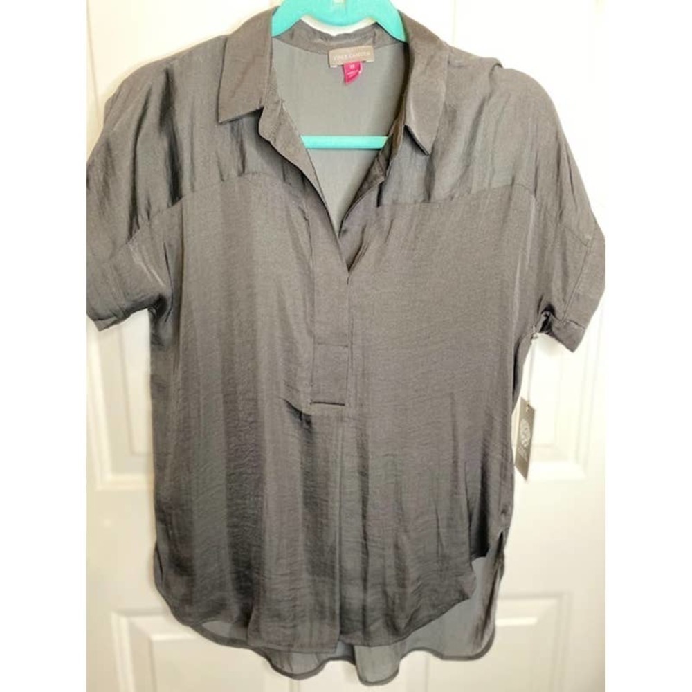 Vince Camuto Short Sleeve Collar V-Neck Blouse Black Sz‎ XS NWTs
